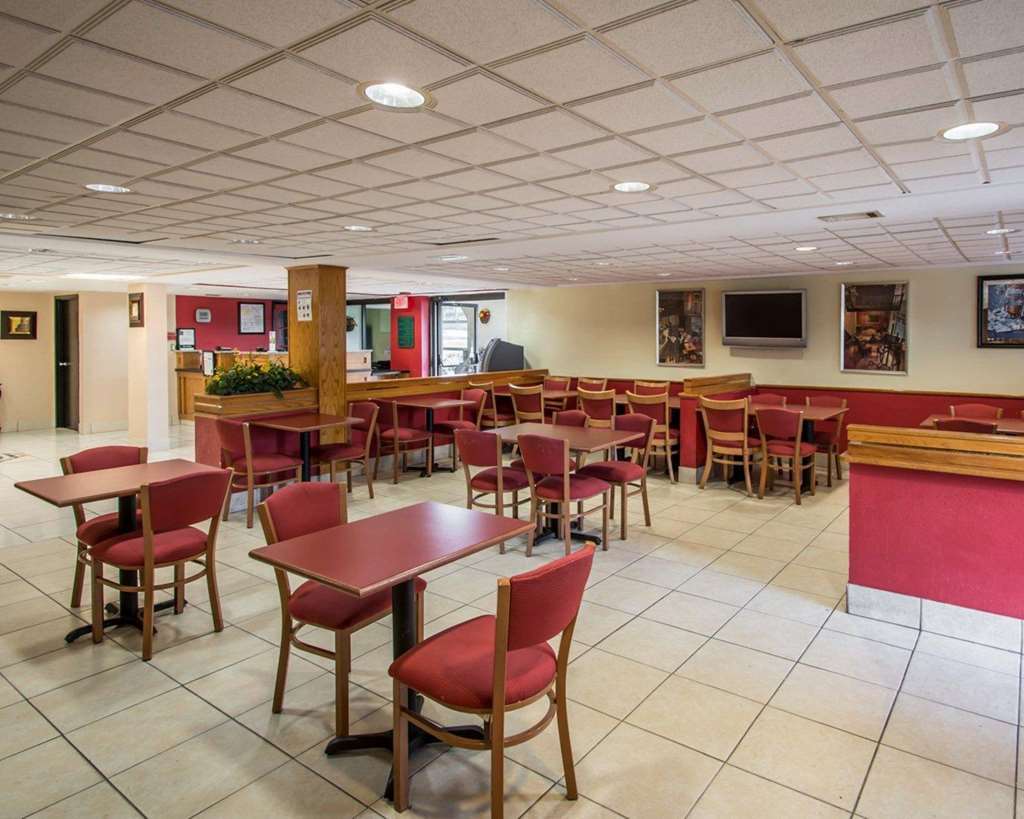 Quality Inn & Suites Orlando Airport Restaurant photo